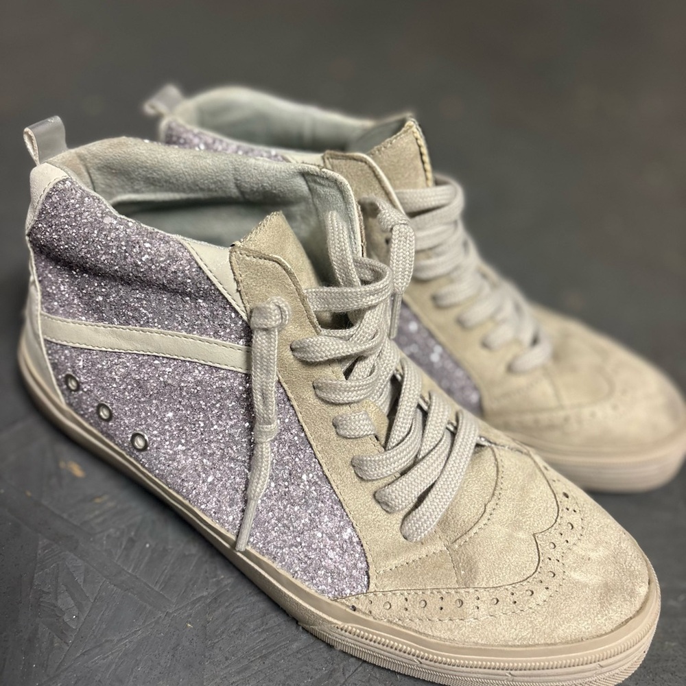 ShuShop Sparkly High-Top Sneakers